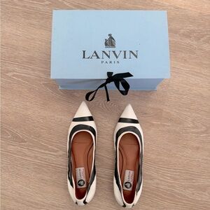 LANVIN Cream Pointed-Toe Flats with Kitten Heel - EU 37.5